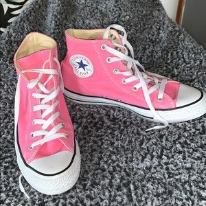 Pink, high top, Converse.